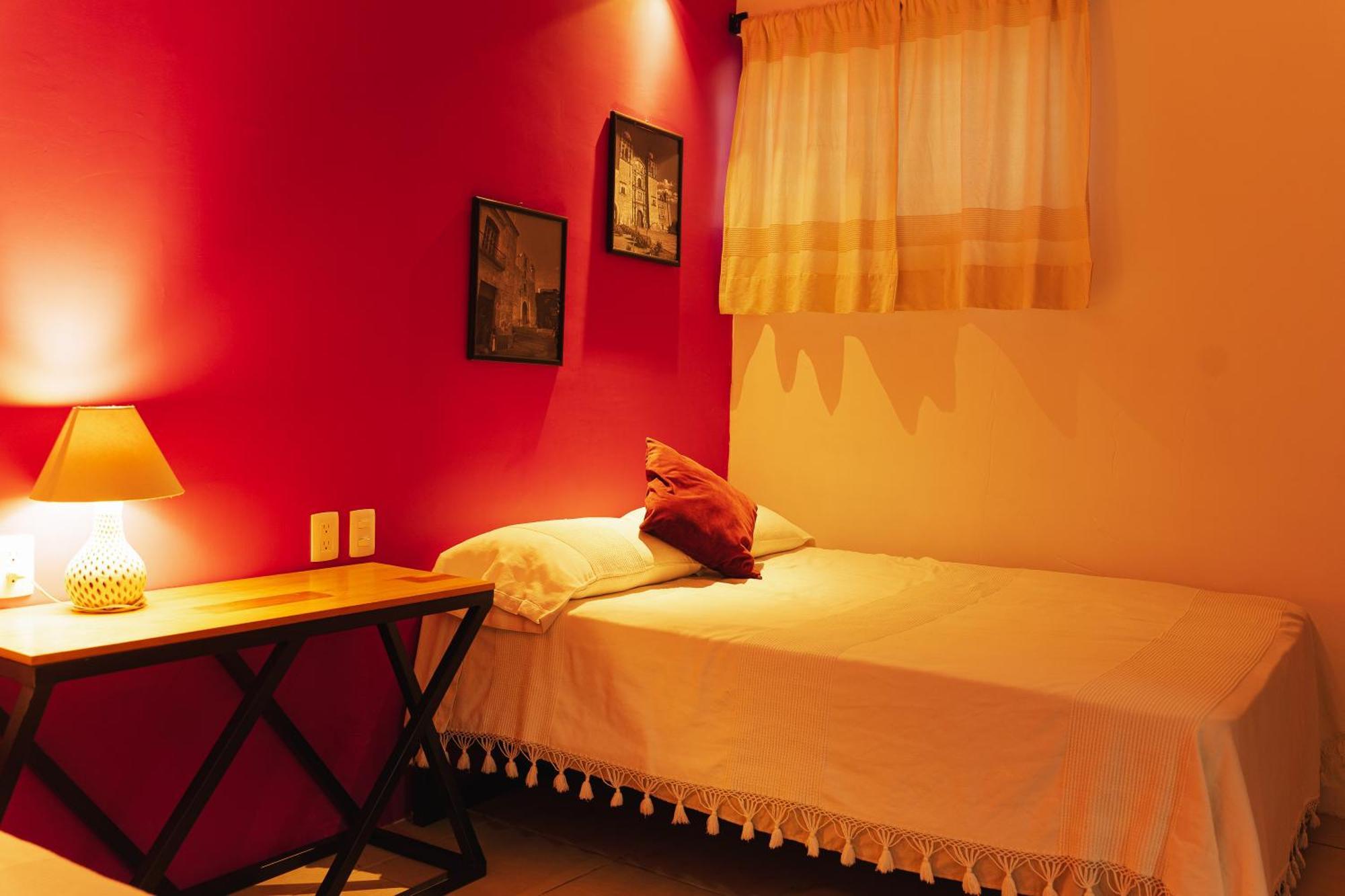 Casa Don Jose: Bugambilias Suite Oaxaca Bagian luar foto